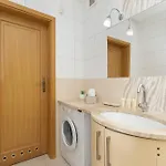 شقة Sunny With Parking On The And Friendly Estate By Renters