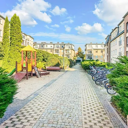 Sunny With Parking On The And Friendly Estate By Rent Like Sopot