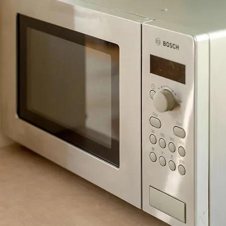 Sunny With Parking On The And Friendly Estate By Rent Like Appartement *