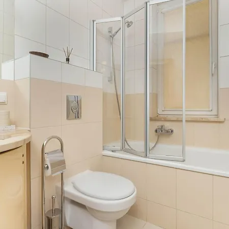 Sunny With Parking On The And Friendly Estate By Renters Apartment Sopot