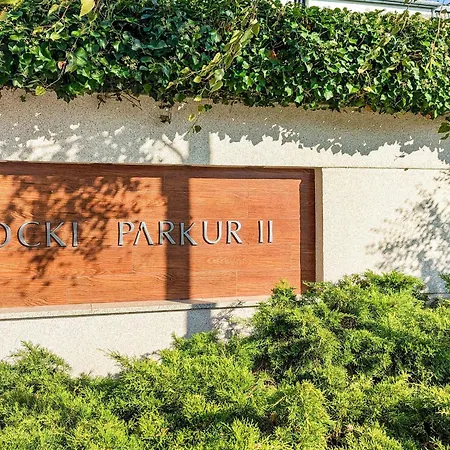 Sunny With Parking On The And Friendly Estate By Rent Like *