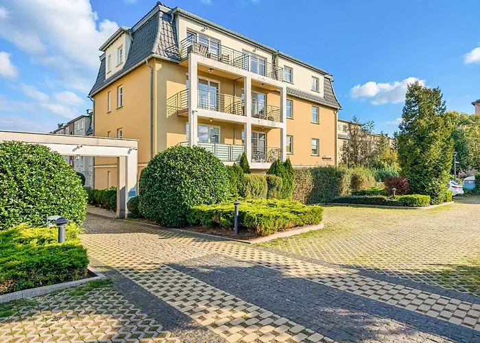 Apartamento Sunny With Parking On The And Friendly Estate By Rent Like *