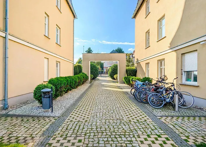 Sunny With Parking On The And Friendly Estate By Rent Like Sopot